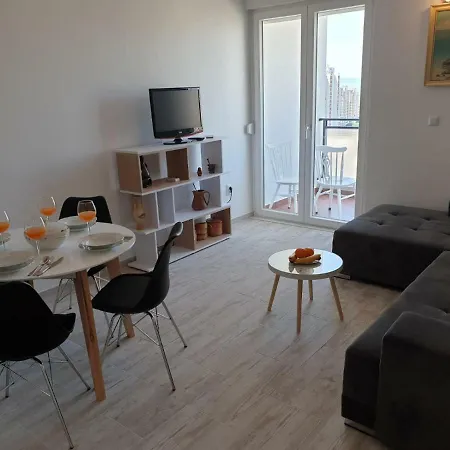 Apartment Ana